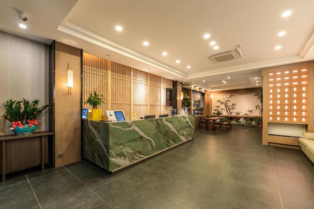 Guilin Shanshui Yao-peak season hotel - View 3