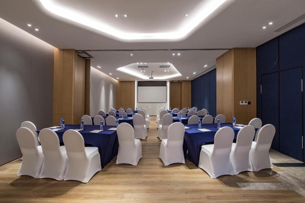 Holiday Inn Express Shanghai Kangqiao by IHG - View 5