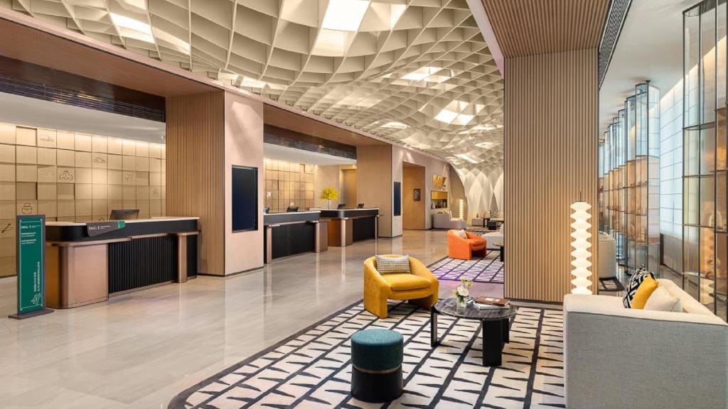 Holiday Inn Shanghai Pudong Airport, an IHG Hotel - View 6