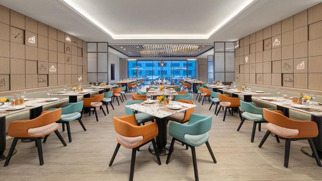 Holiday Inn Shanghai Pudong Airport, an IHG Hotel - View 3