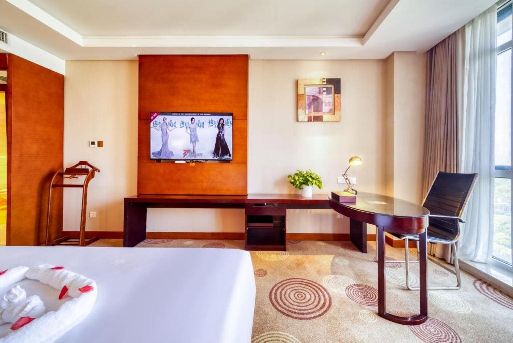 Huzhou Changxing New Zijin Hotel - View 7