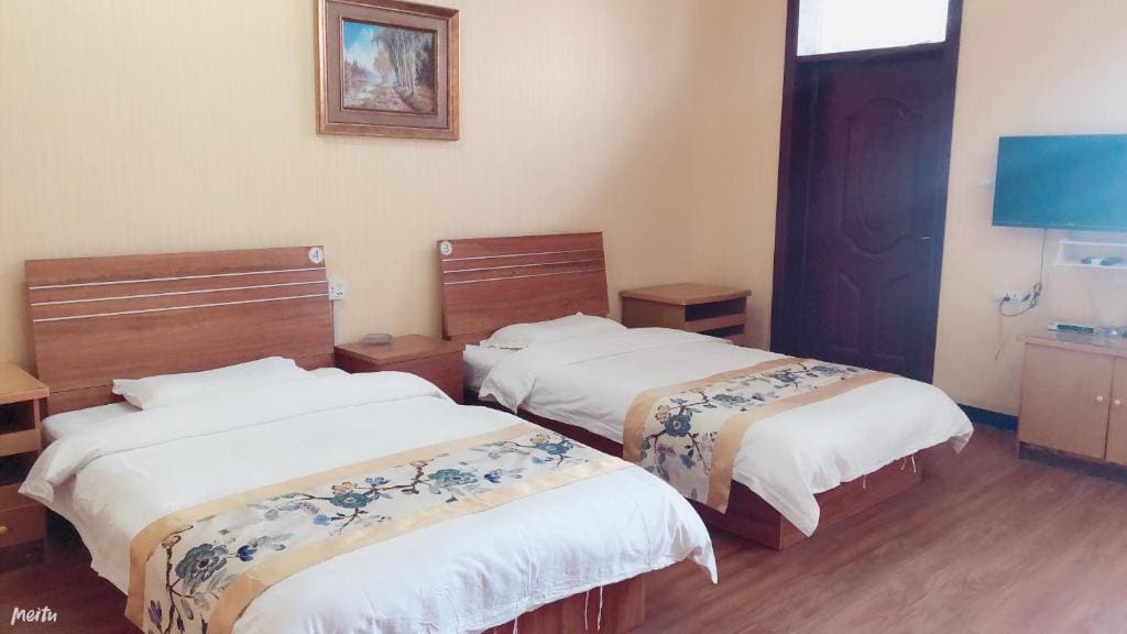 Huashan Gehui Hotel - View 7