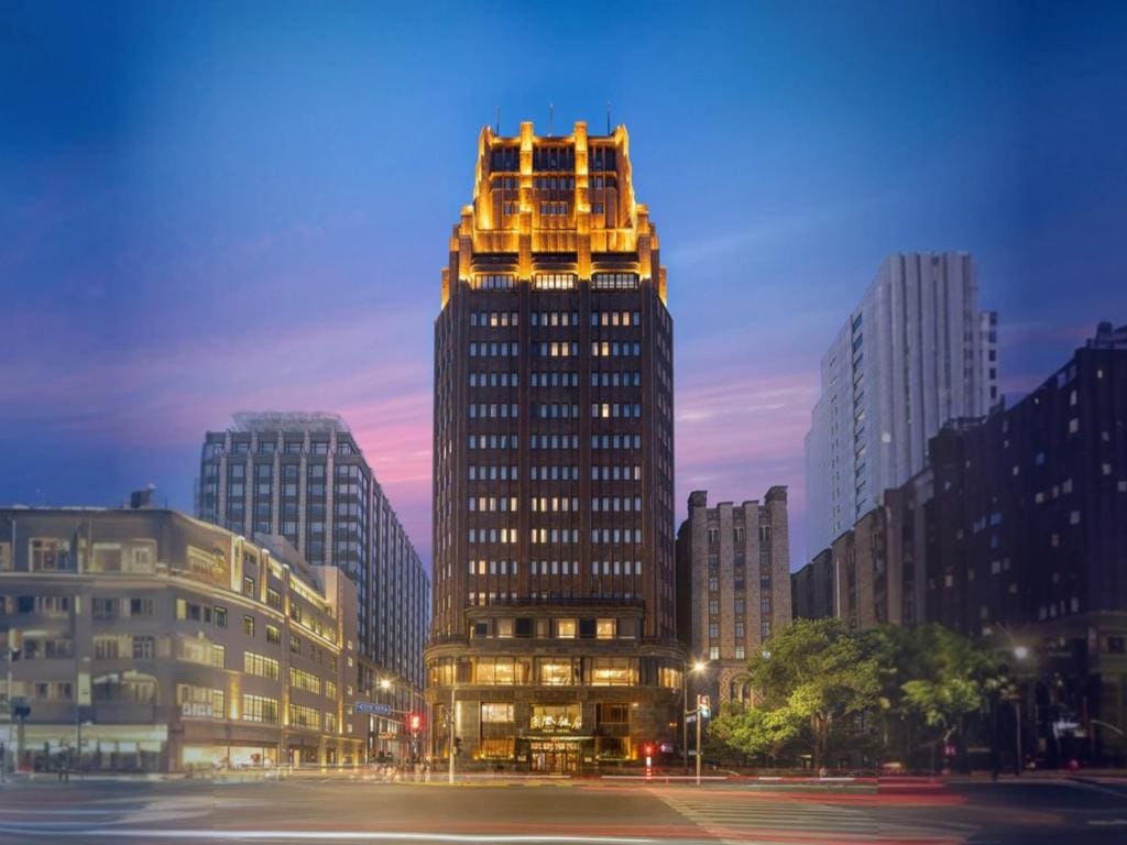 Shanghai Park Hotel - Main view