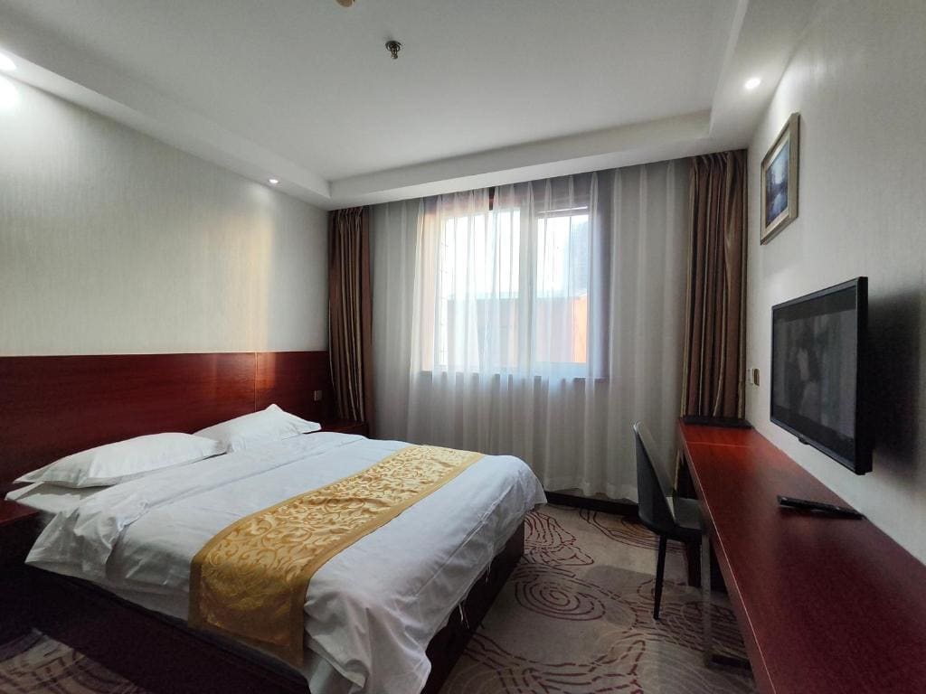 Jing Hua Hotel - Beijing South Train Station Branch - View 5