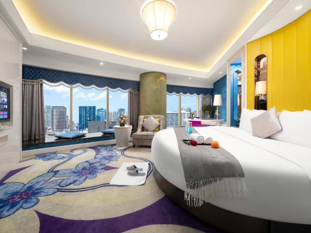 Days Hotel & Suites China Town - View 2