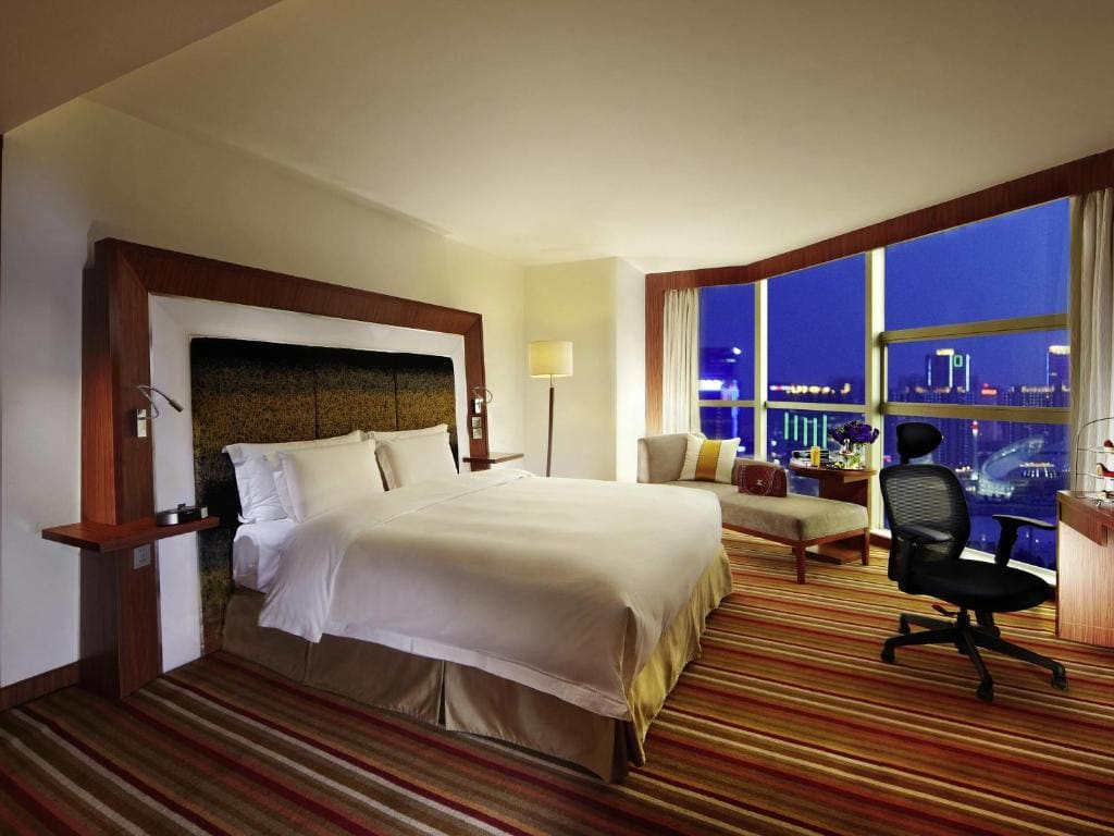 Novotel Zhengzhou Convention Centre - View 2