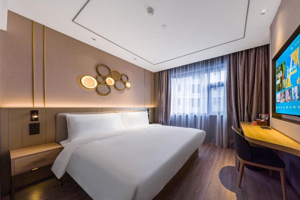 Orange Hotel Shanghai Xujiahui Stadium - View 7