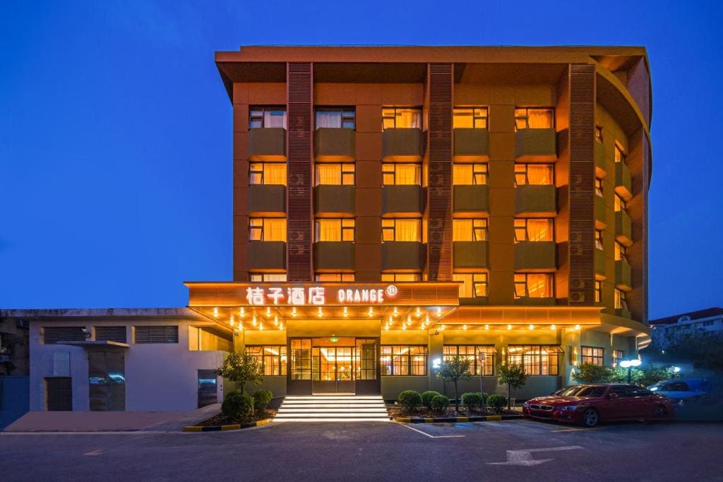 Orange Hotel Shanghai Xujiahui Stadium - Main view