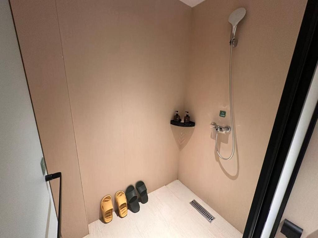 shangxiajiu new hotel -400 M From The Metro -广州上下九丹妮斯 - عرض 5