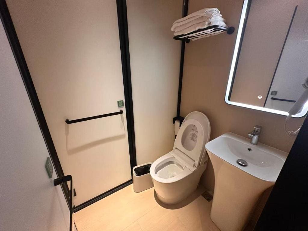 shangxiajiu new hotel -400 M From The Metro -广州上下九丹妮斯 - عرض 4