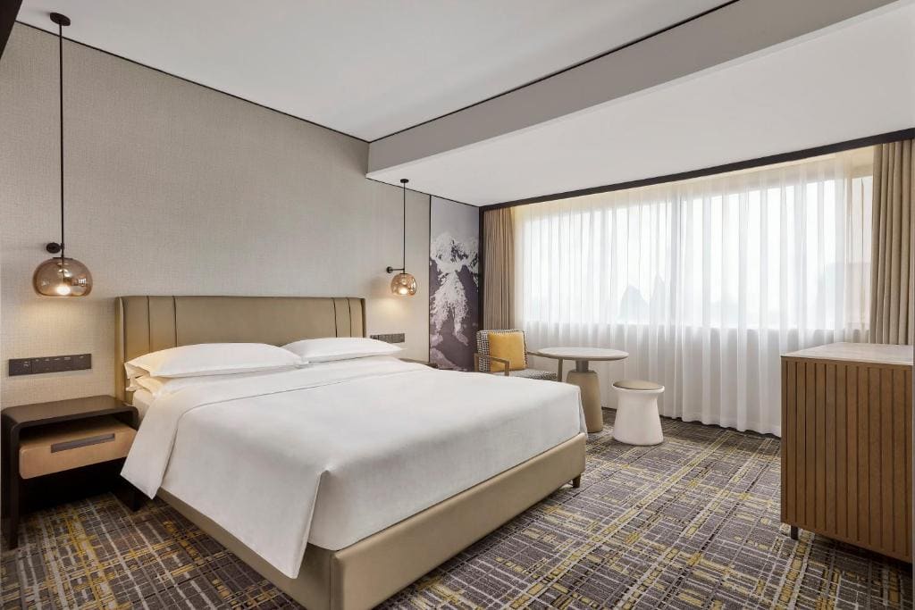 Sheraton Chengdu Lido Hotel - View 2