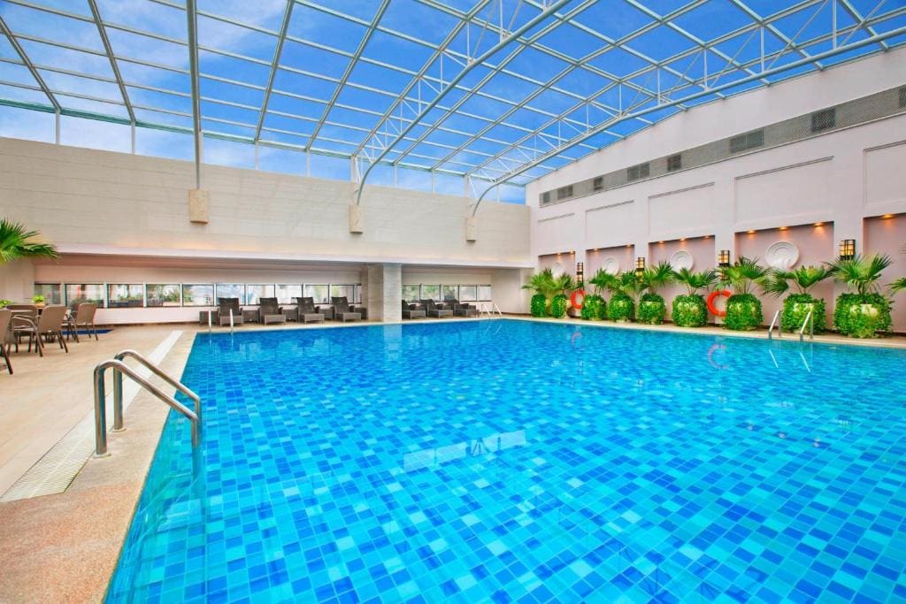 Sheraton Chengdu Lido Hotel - View 4