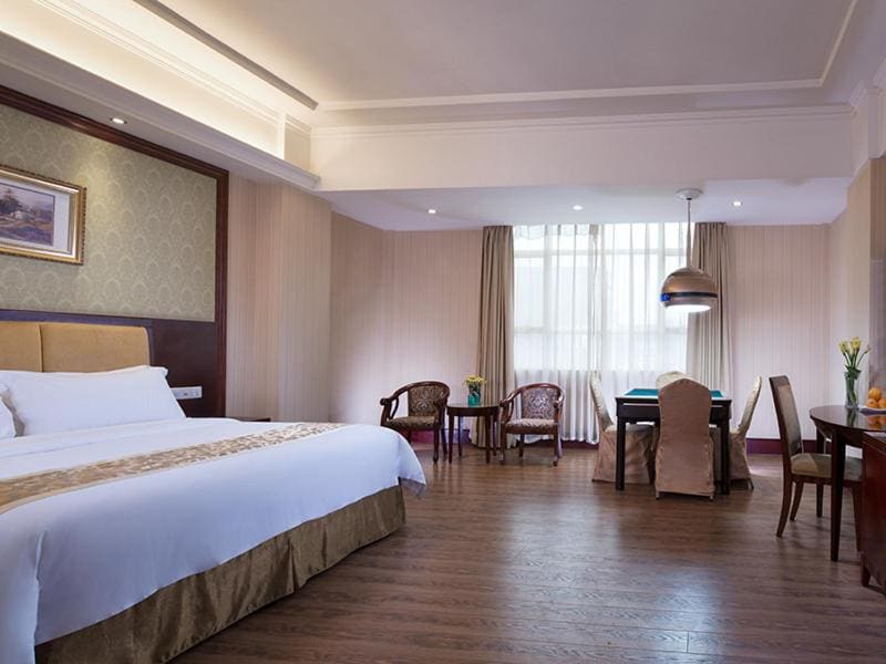 Vienna Hotel Dongguan Changping Avenue - View 6