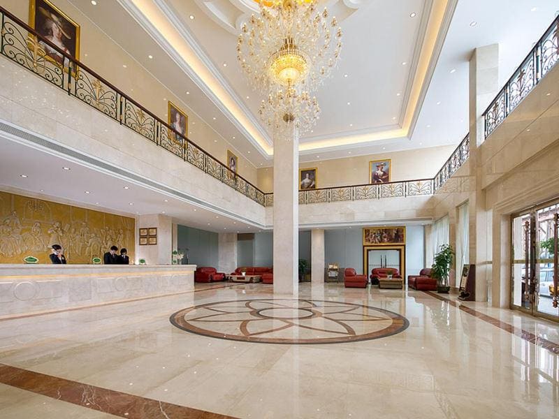 Vienna Hotel Dongguan Changping Avenue - View 4