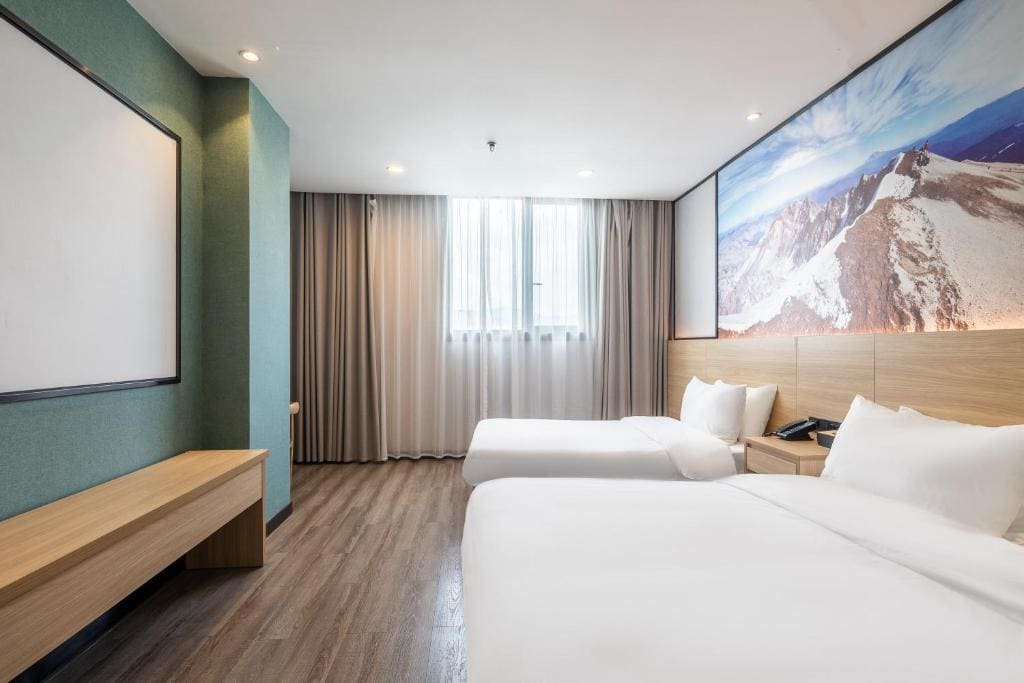 Xinhuating Business Hotel - View 4