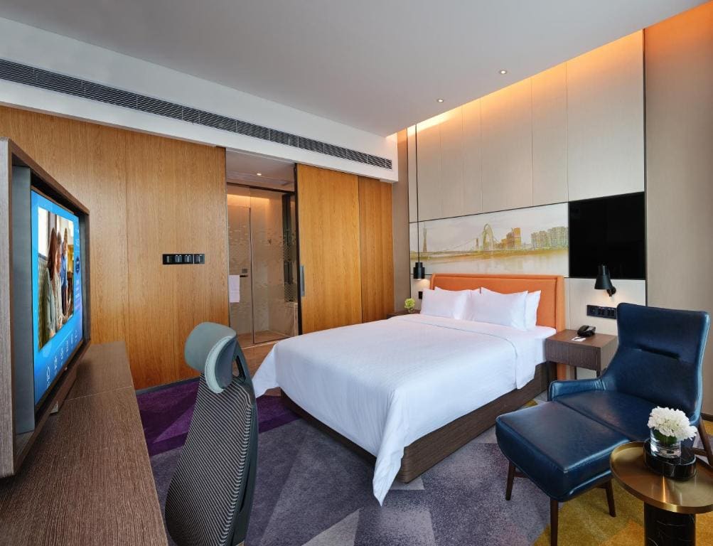 Hampton by Hilton Guangzhou Tianhe Sports Center - View 2