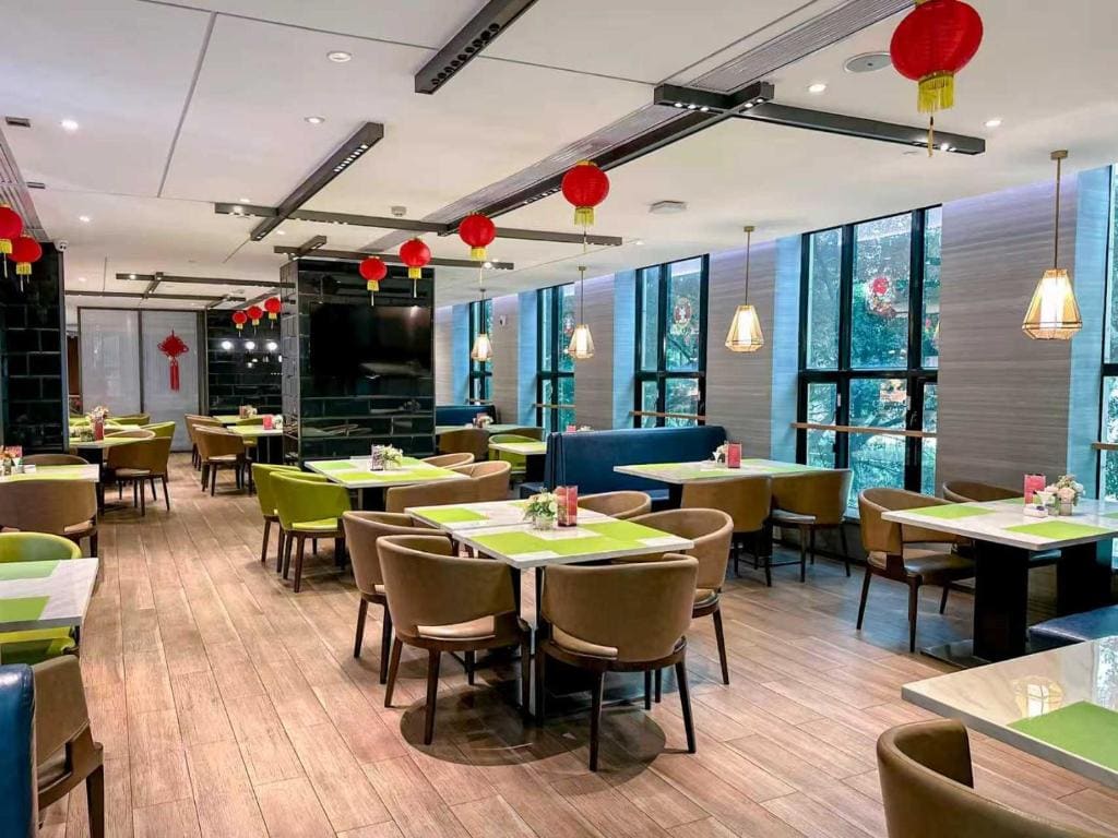 Hampton by Hilton Guangzhou Tianhe Sports Center - View 4