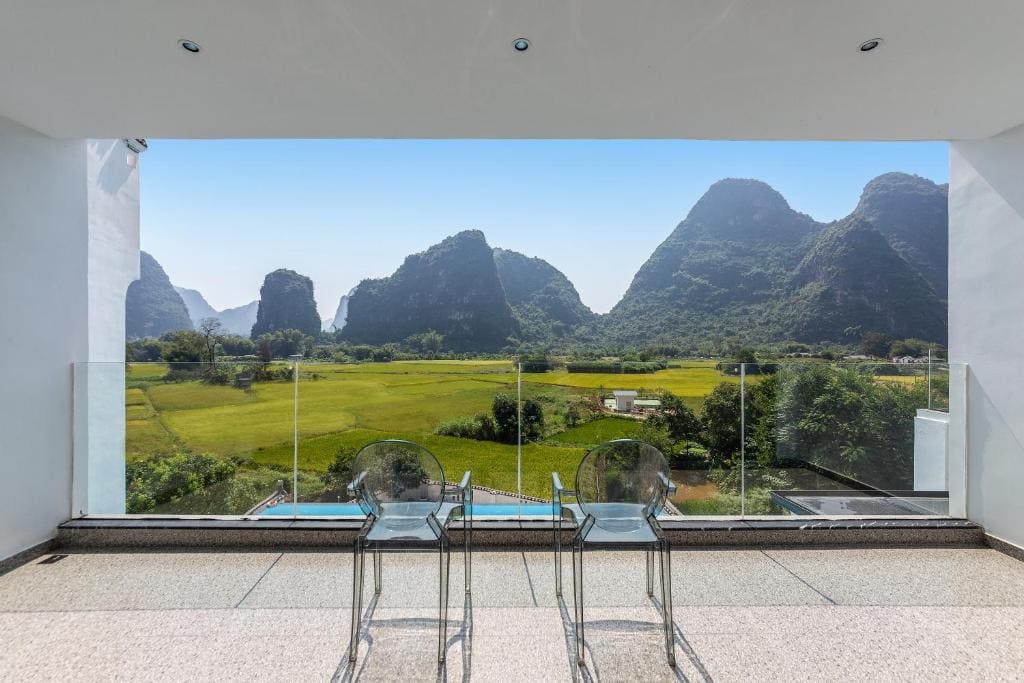 Yangshuo Mountain Vista Courtyard - View 2