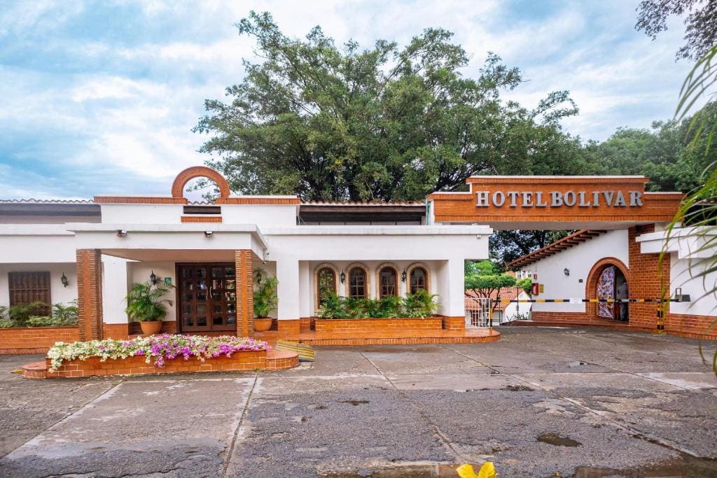 Hotel Faranda Bolivar Cucuta Radisson - Main view