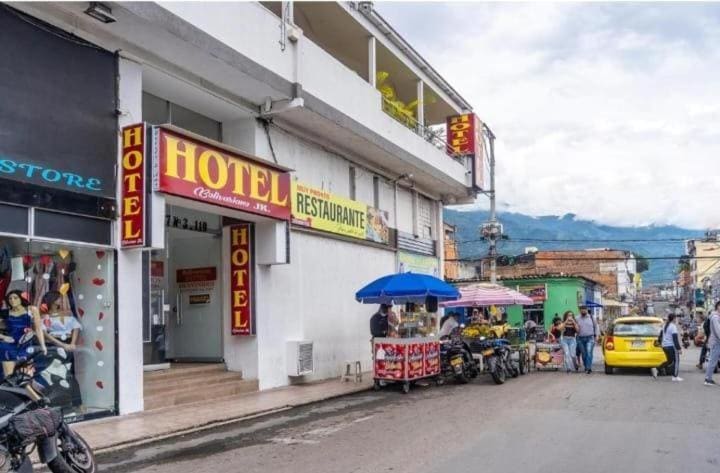 Hotel Bolivariano - Main view