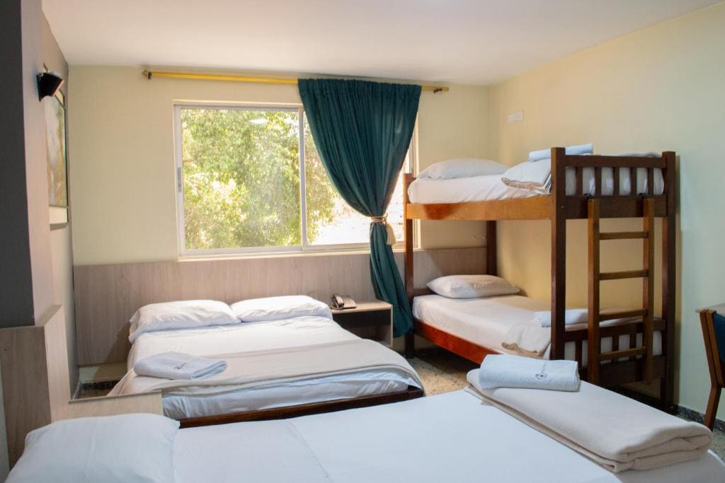 Hotel Caldas Plaza - View 6