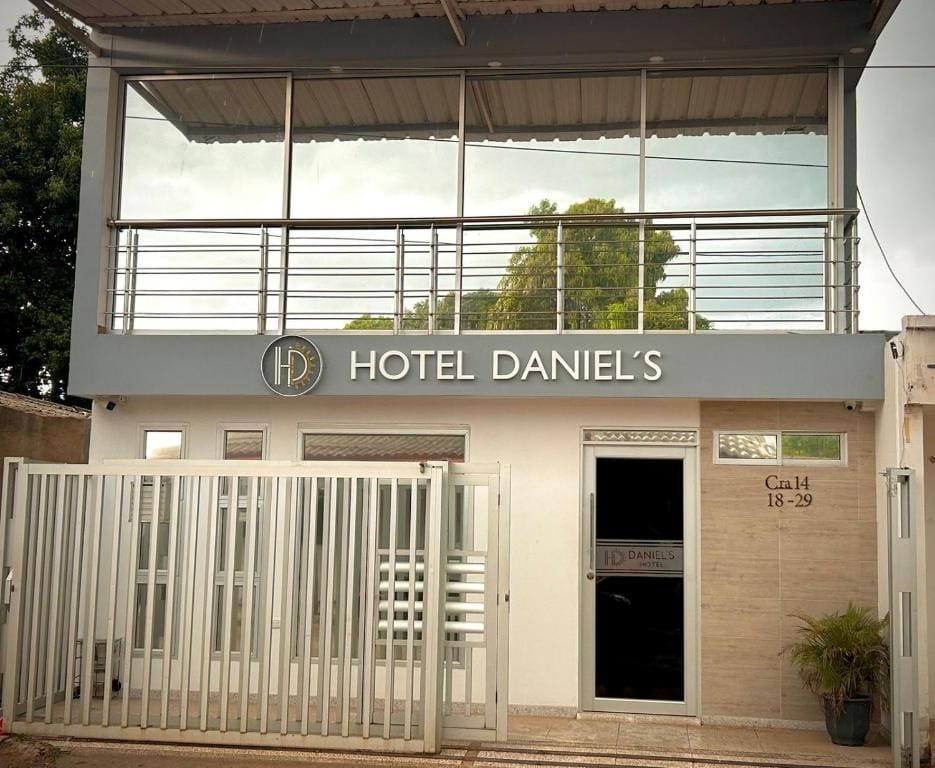 Hotel Daniels - Main view