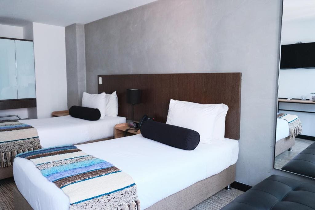 Hotel DC Feria - View 6