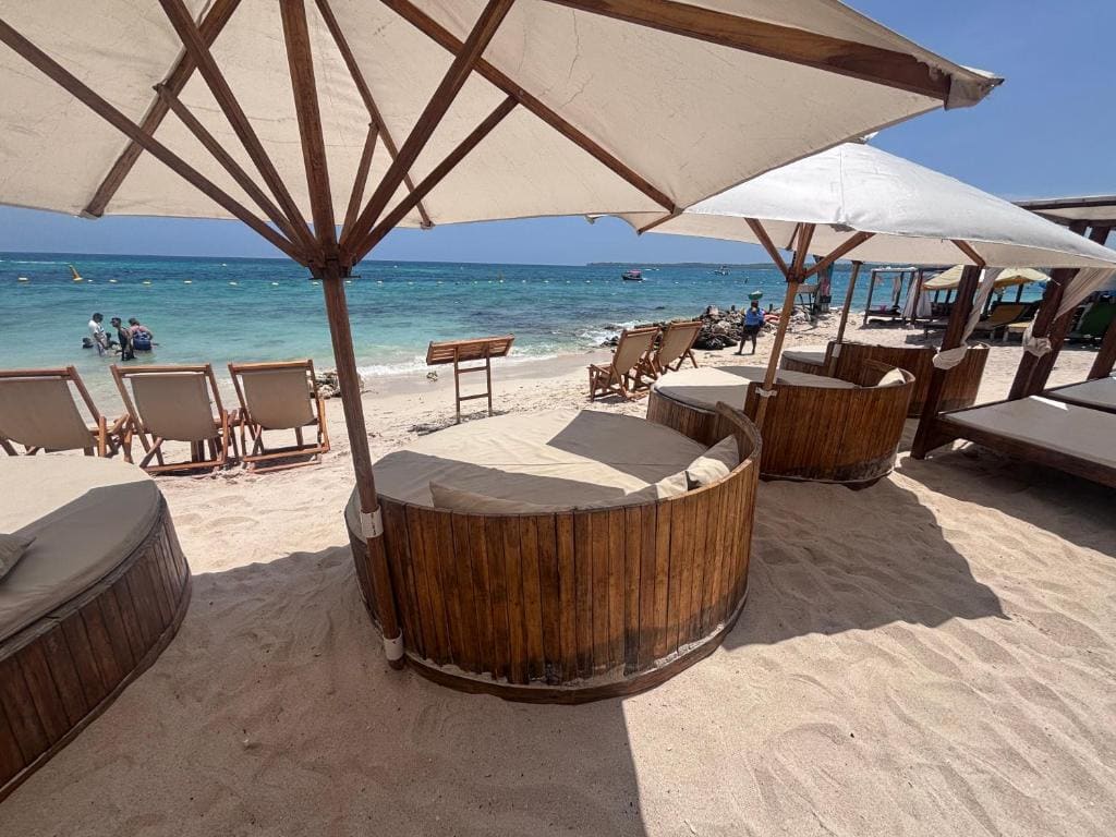 Euphoria Beach - Main view