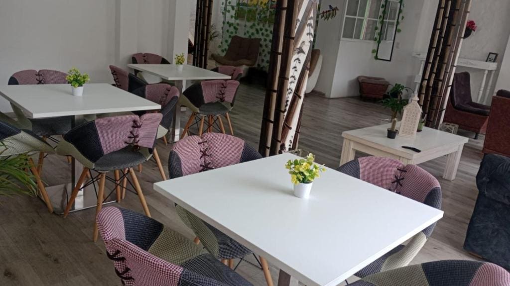 Hotel Las Flores - View 2