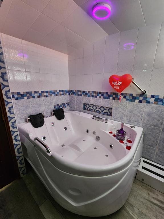 Motel Piramides De Cristal - View 5