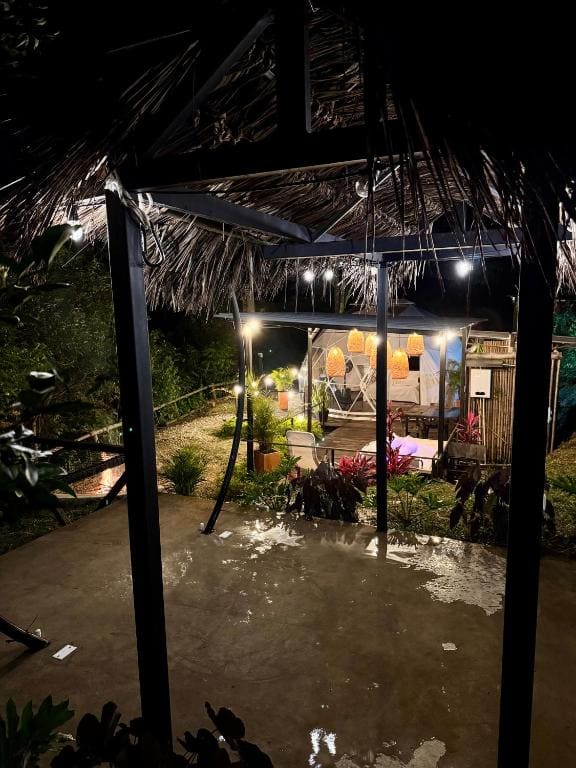Ocobos Glamping - Main view