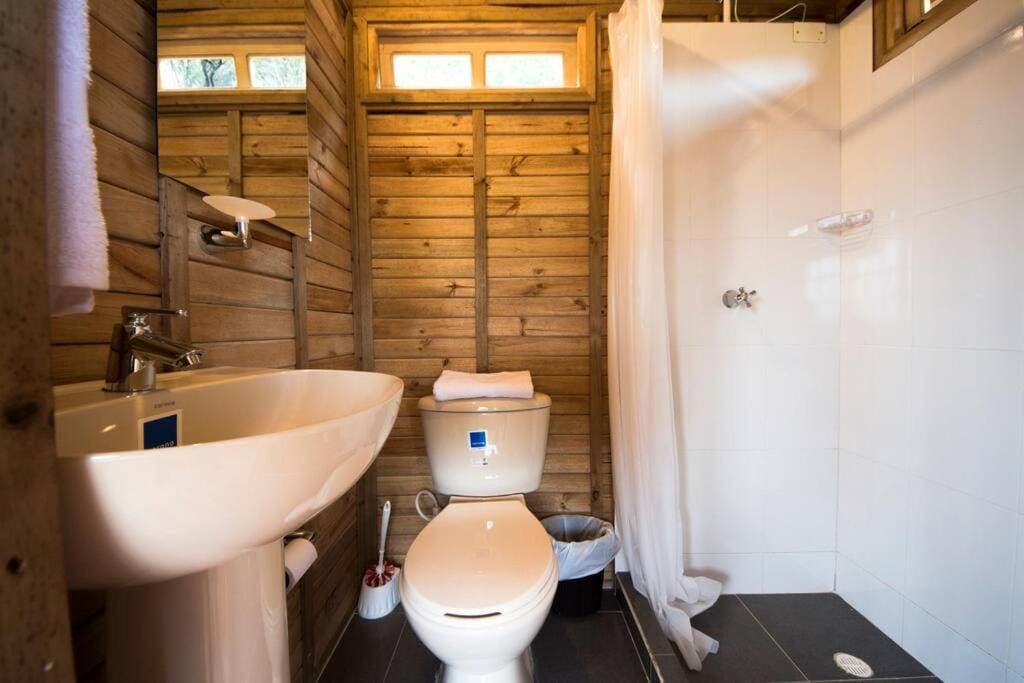 Paradise Glamping - View 6