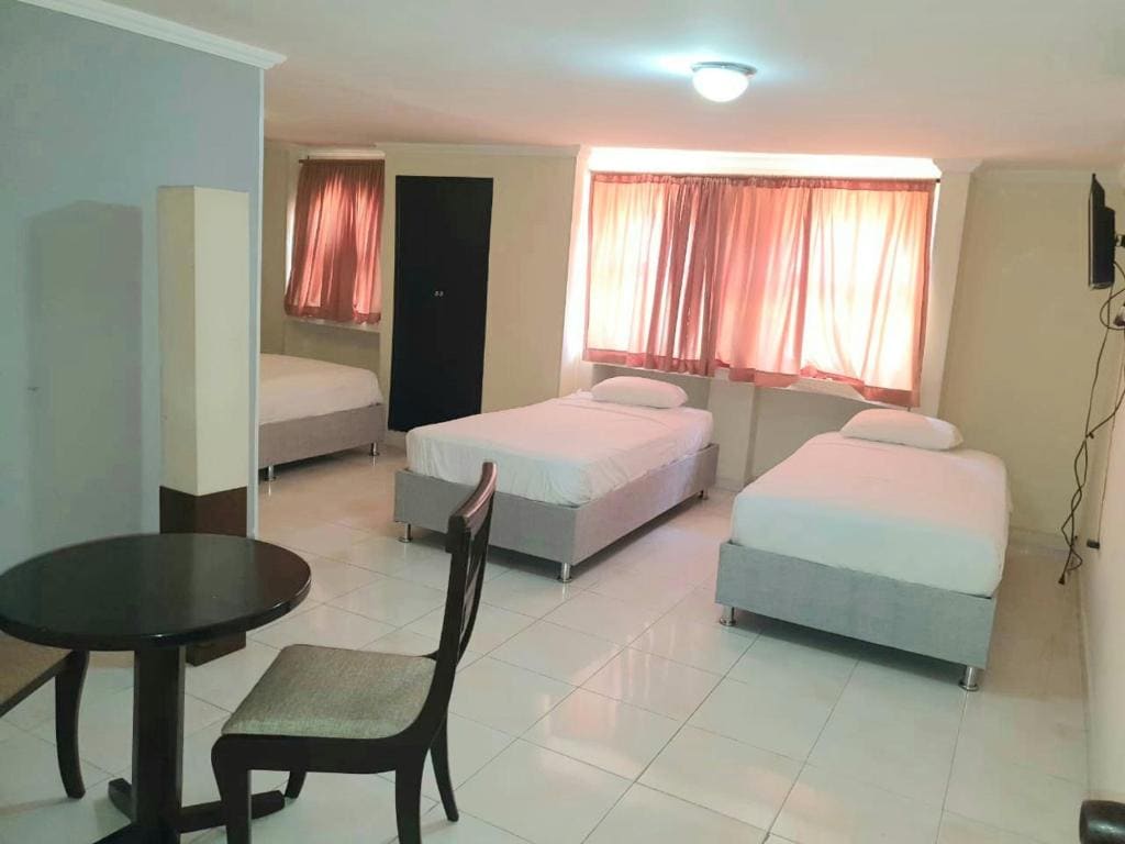 Hotel Puerta de Oro - View 4