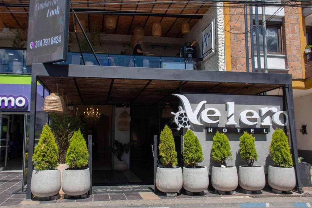 Hotel Velero - Main view