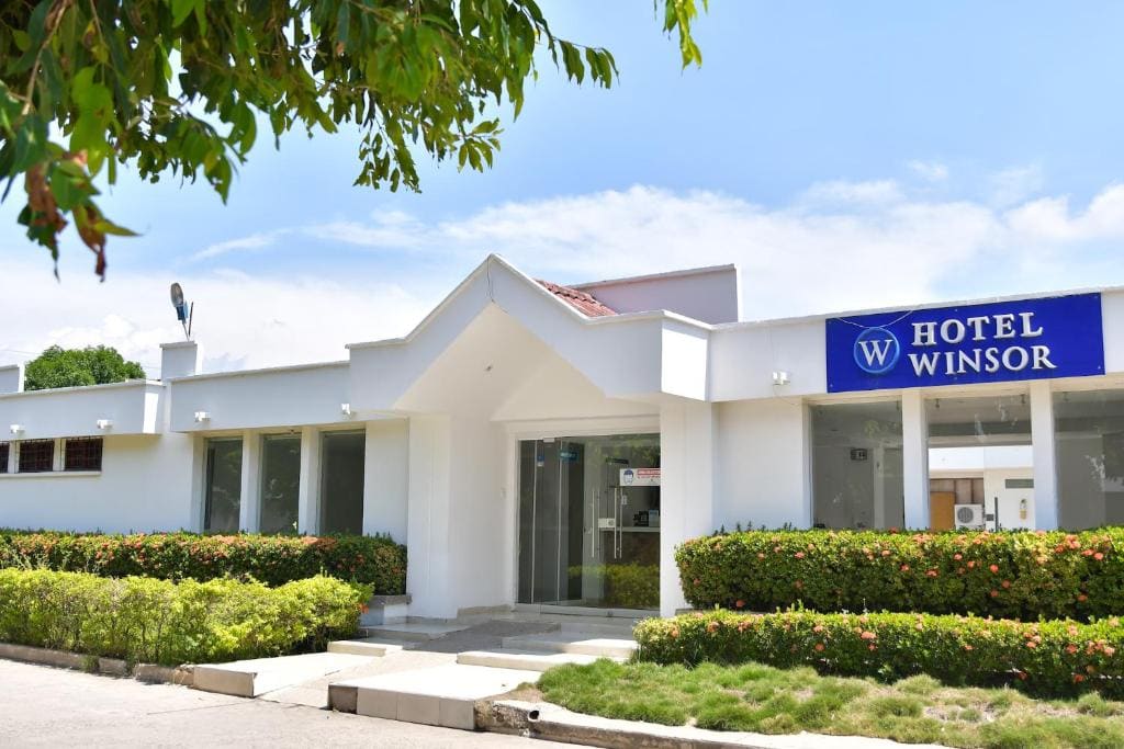 Hotel Winsor - Main view