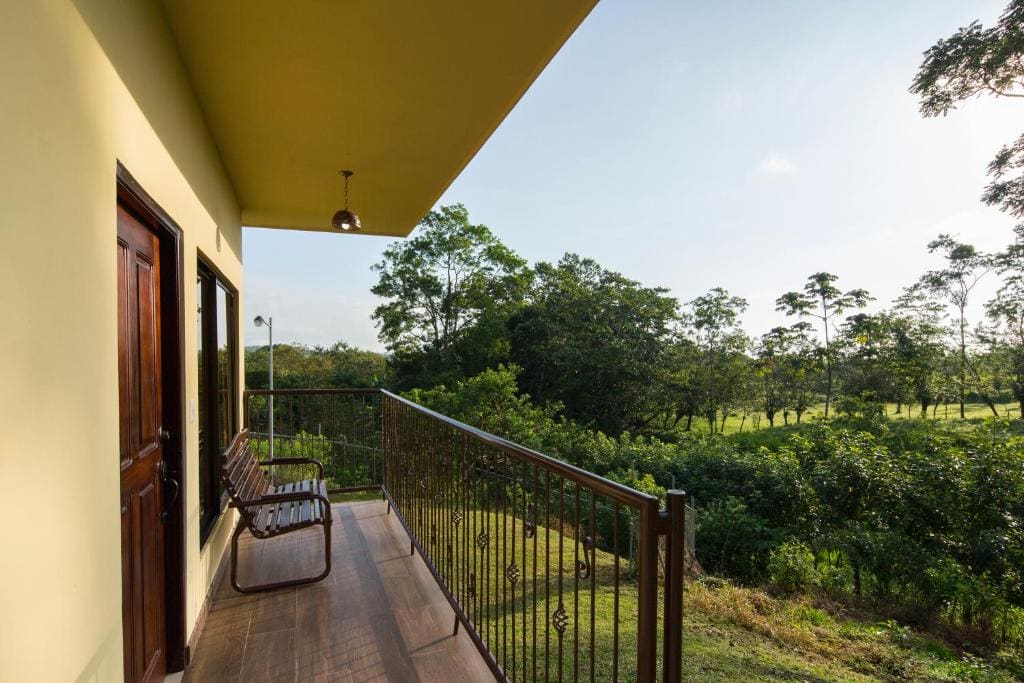 Arenal Volcano Inn - View 5