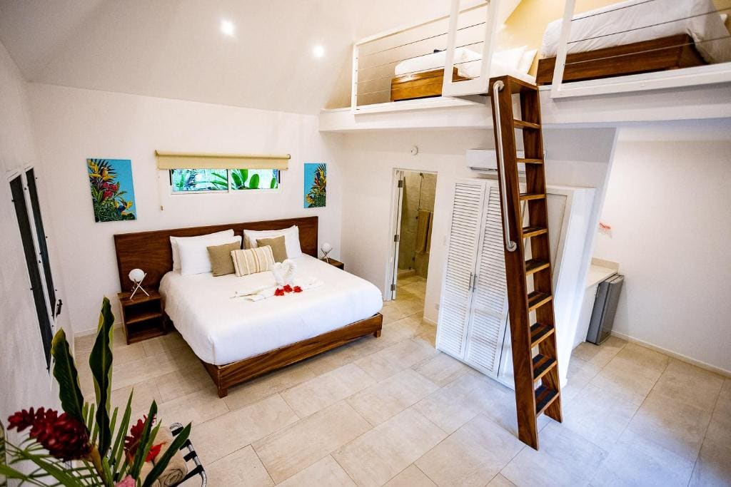 Aves Resort Montezuma - View 2