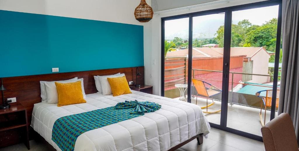 La Fortuna Lodge by Treebu Hotels - View 7