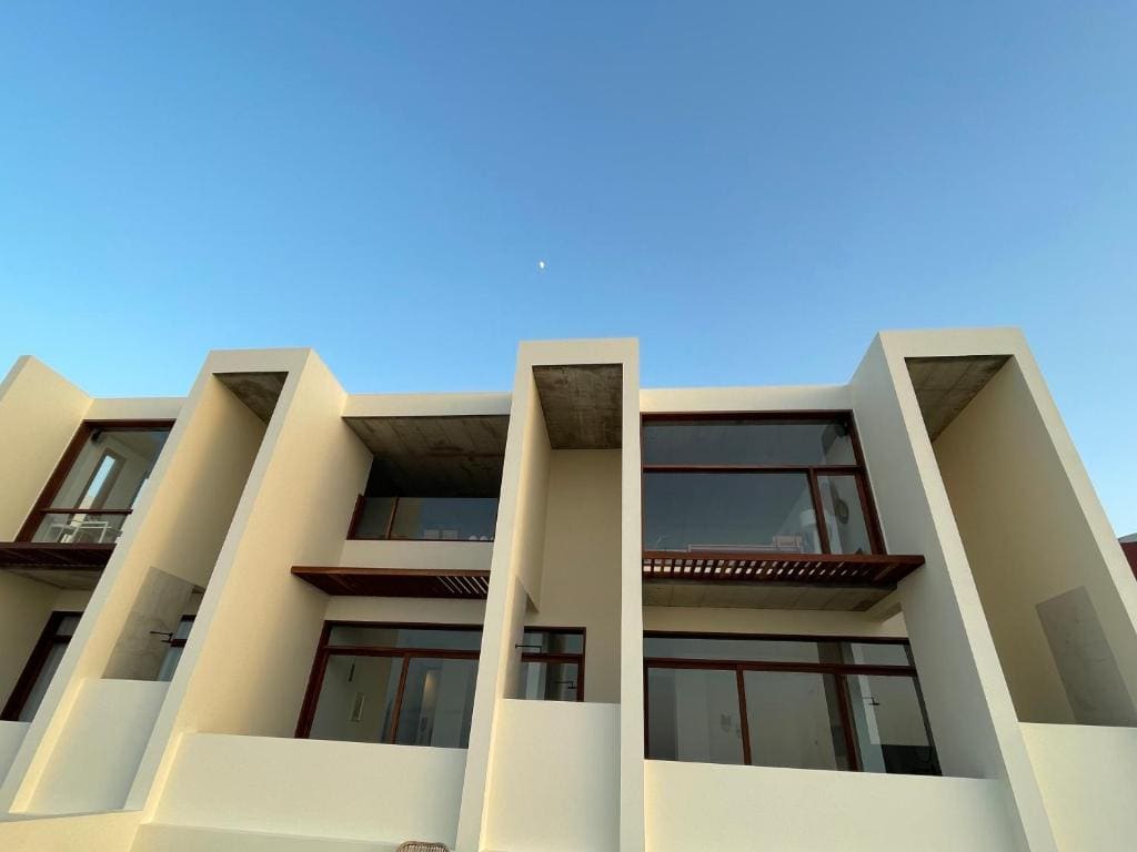 Walhalla Seahouse - Main view