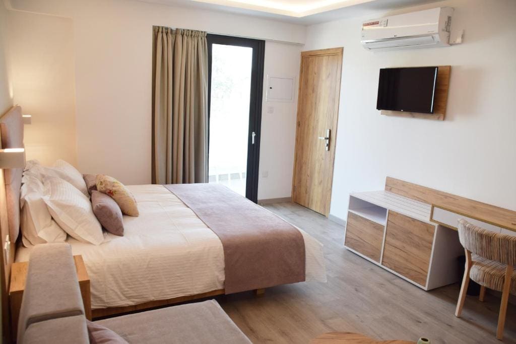 Hypnos Boutique Hotel - View 6