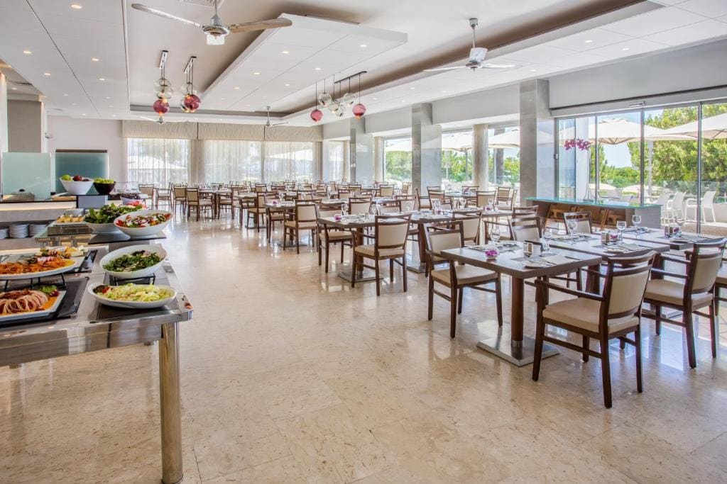 Crowne Plaza Limassol by IHG - View 3