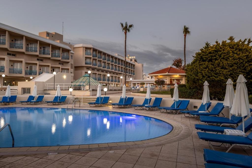 Kissos Hotel - Main view