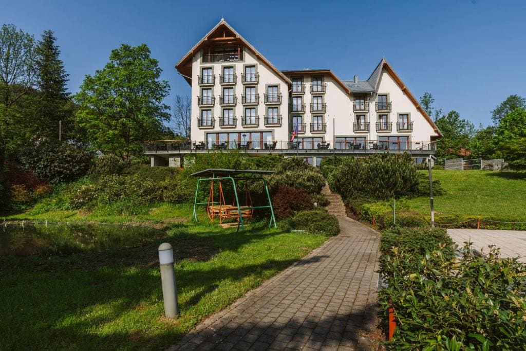 Beltine Forest Hotel - व्यू 3