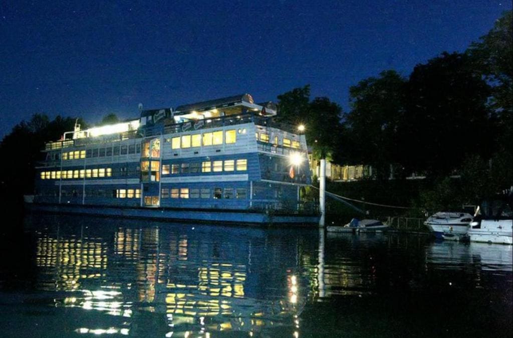 Botel Vodnik - Main view