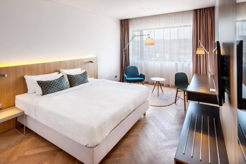 Courtyard by Marriott Brno - View 2