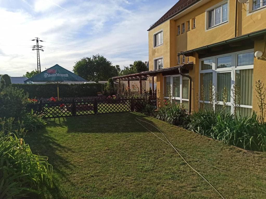 Pension a Restaurace U Mydlářů - View 6