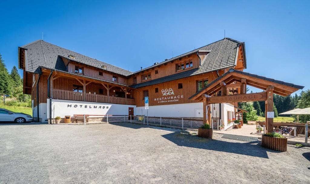 Aparthotel Mádr - Main view