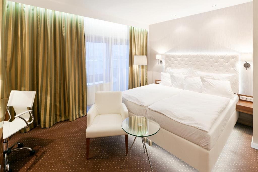 Pytloun City Boutique Self Check-in Hotel - View 7
