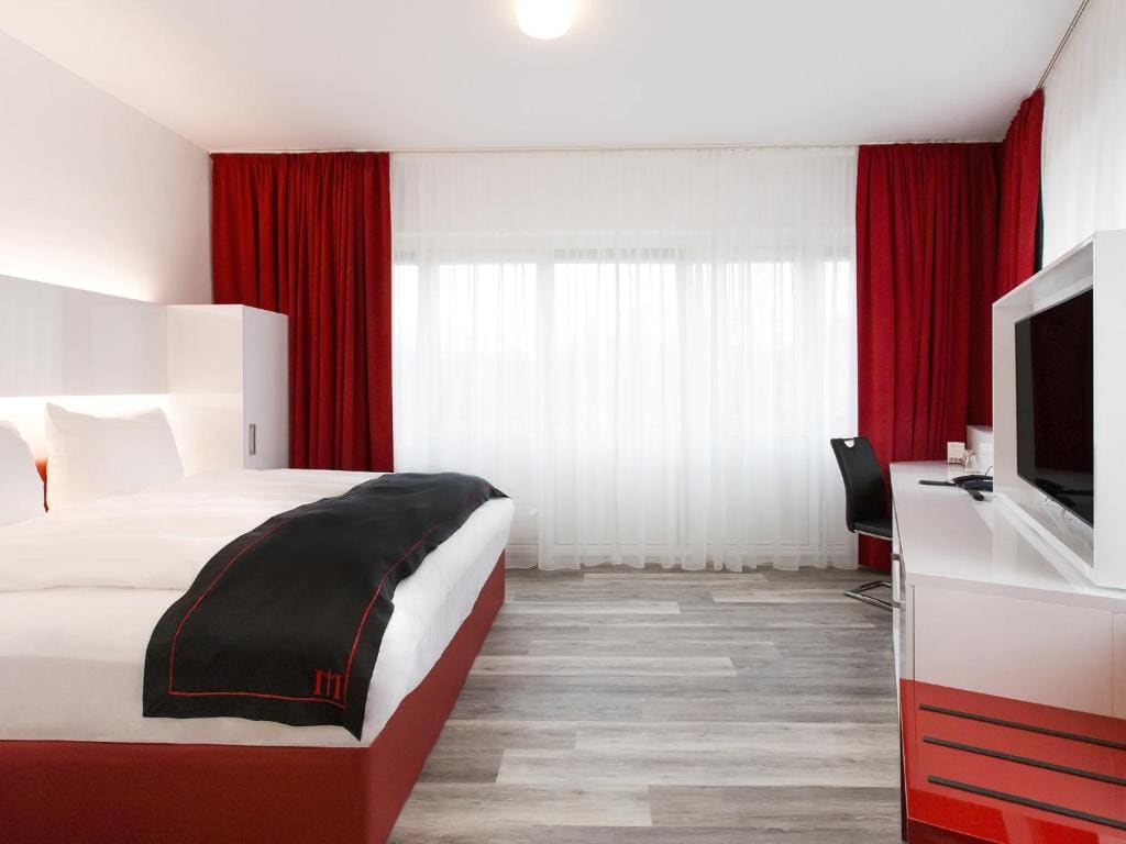 DORMERO Hotel Hannover-Langenhagen Airport - View 2