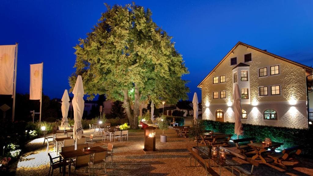 ALTE LINDE Landhotel & Restaurant - Main view